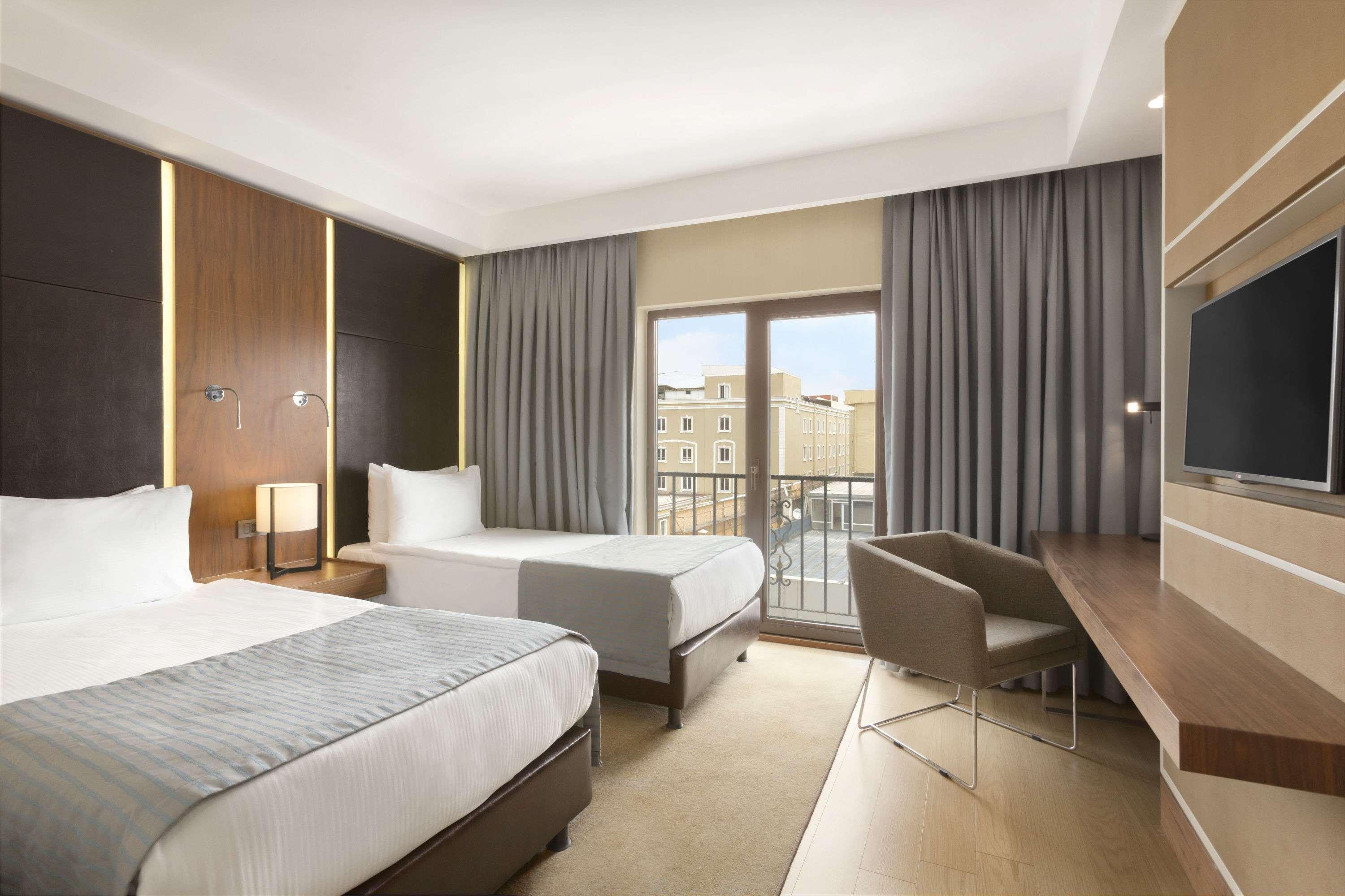 Ramada By Wyndham Istanbul Florya Ξενοδοχείο Εξωτερικό φωτογραφία