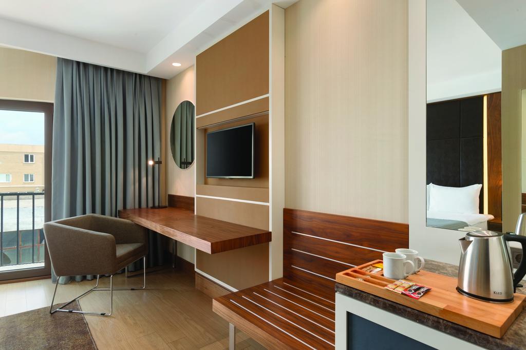 Ramada By Wyndham Istanbul Florya Ξενοδοχείο Εξωτερικό φωτογραφία